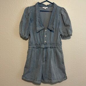 Women’s Light Wash Puffy Short Sleeve Romper